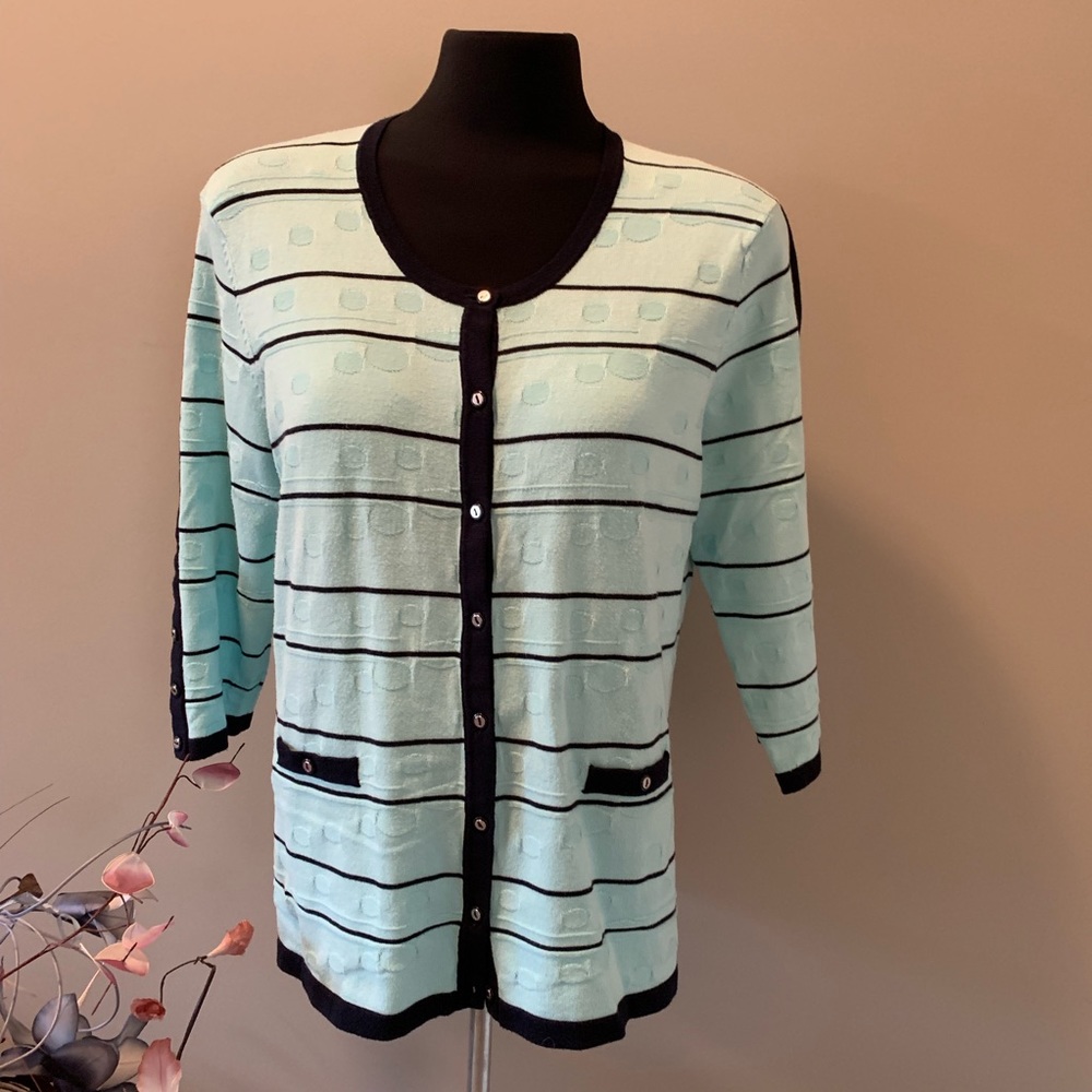 LAURA PETITES Petite Cardigan